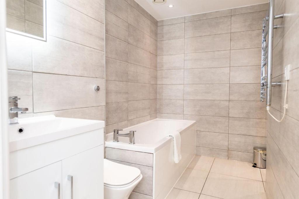 Two Bedroom In City Centre Liverpool