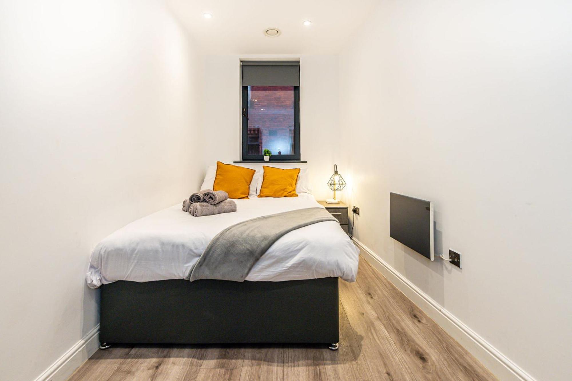 Two Bedroom In City Centre * Liverpool